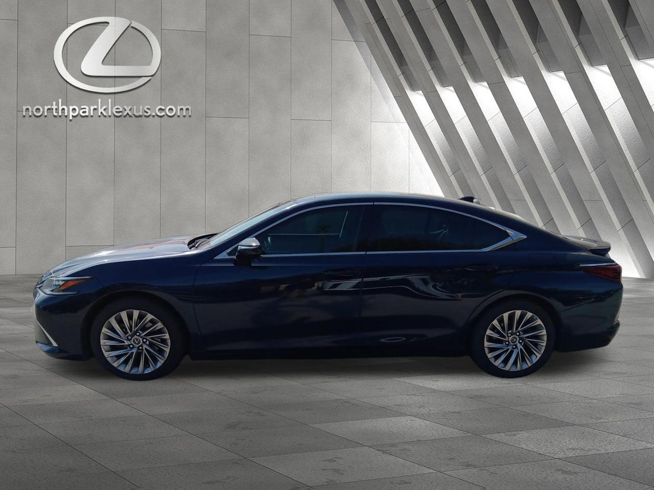 2022 Lexus ES 350 Ultra Luxury