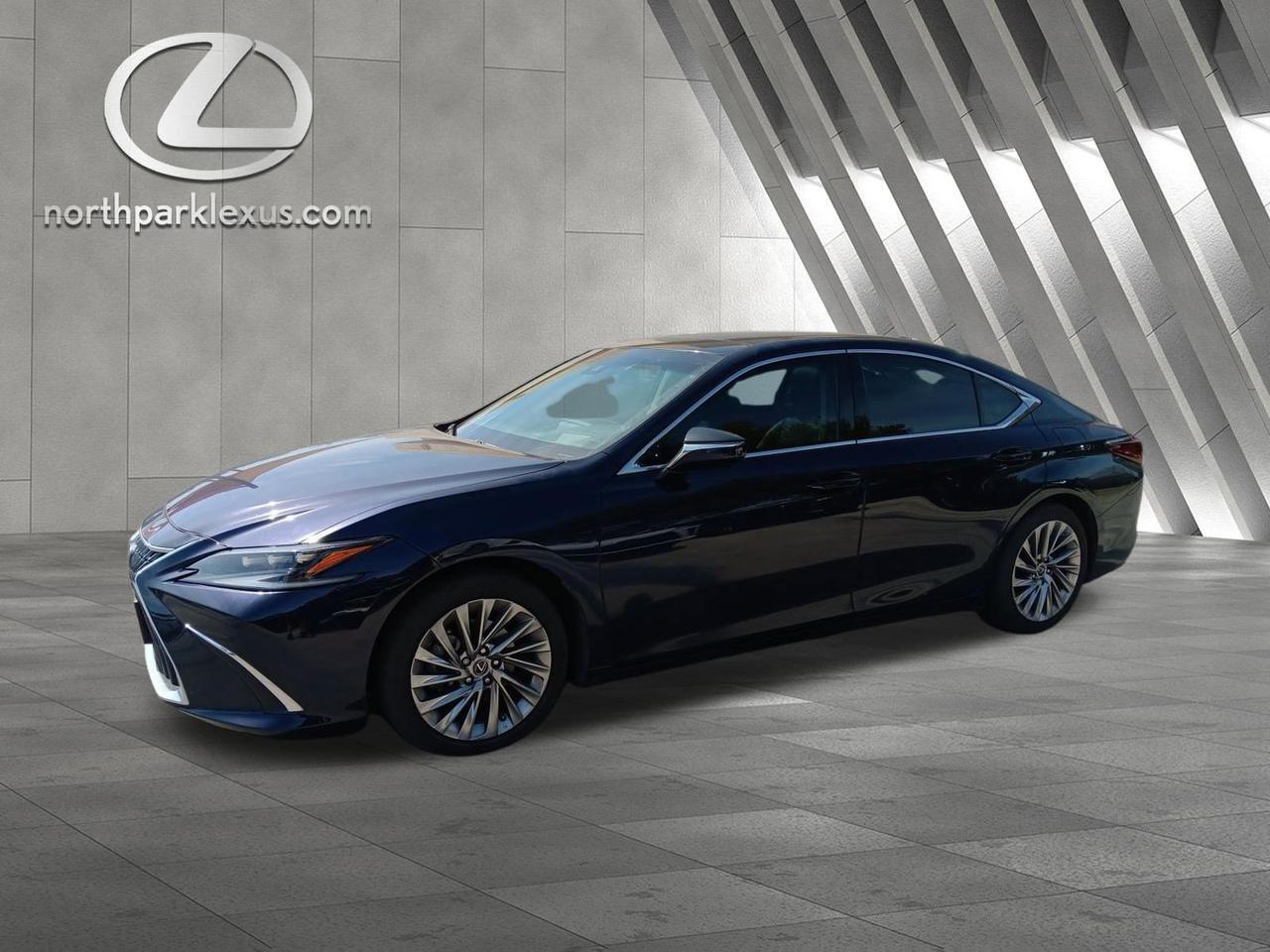 2022 Lexus ES 350 Ultra Luxury