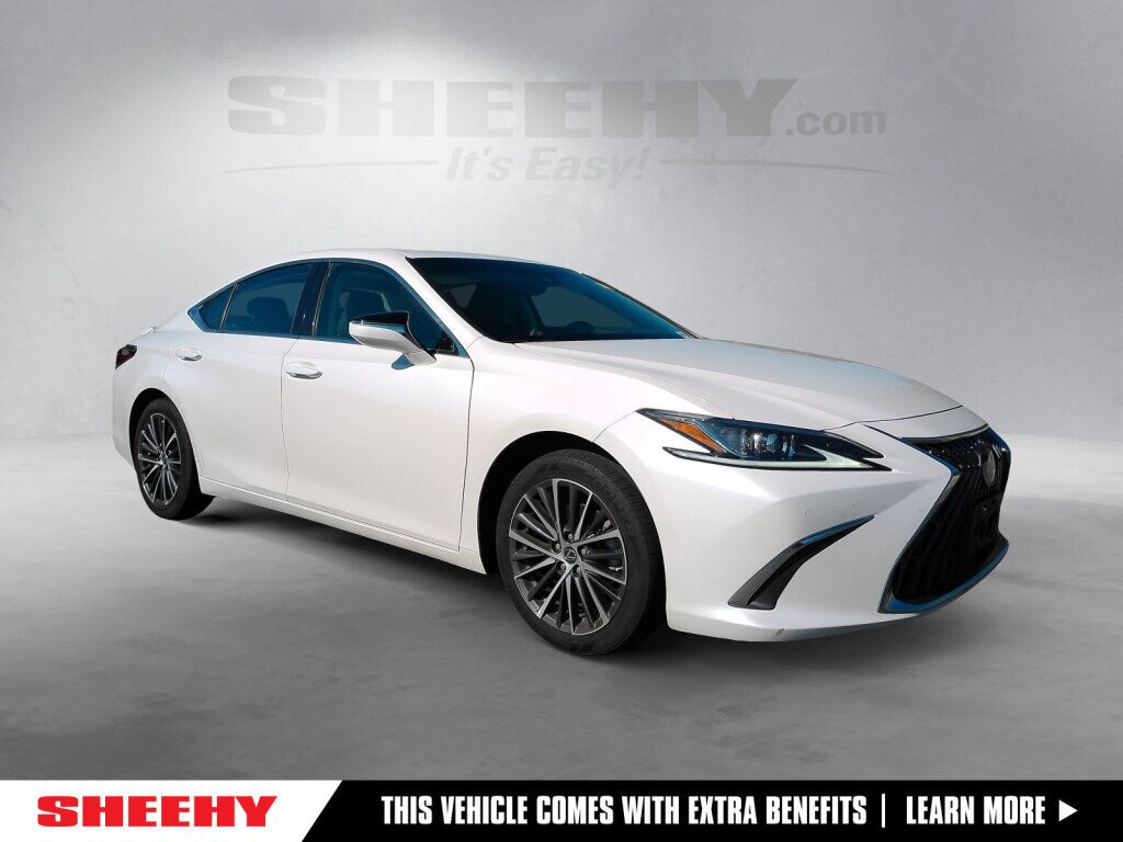 2022 Lexus ES