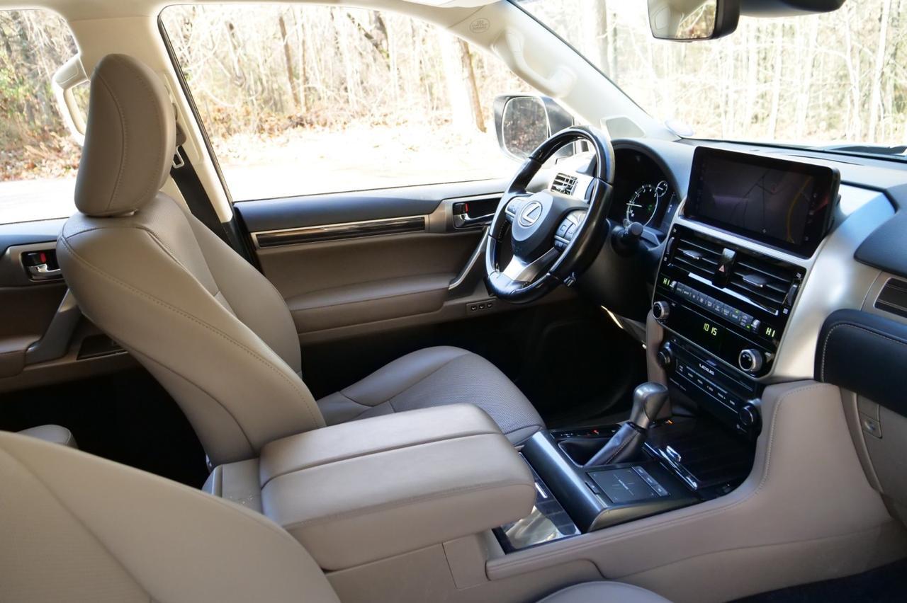 2022 Lexus GX 460 Premium 4WD / Cooled Seats / Third Row! Lincolnton NC