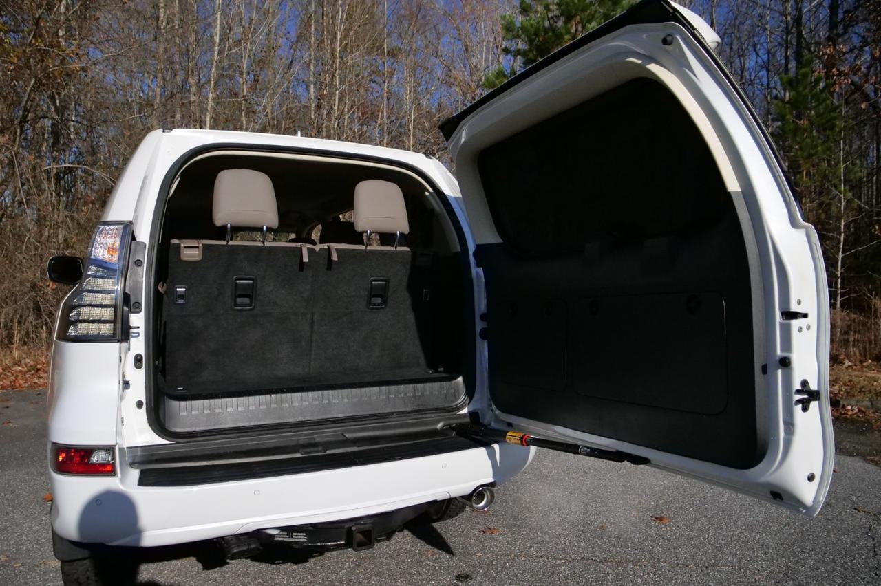 2022 Lexus GX 460 Premium 4WD / Cooled Seats / Third Row! Lincolnton NC