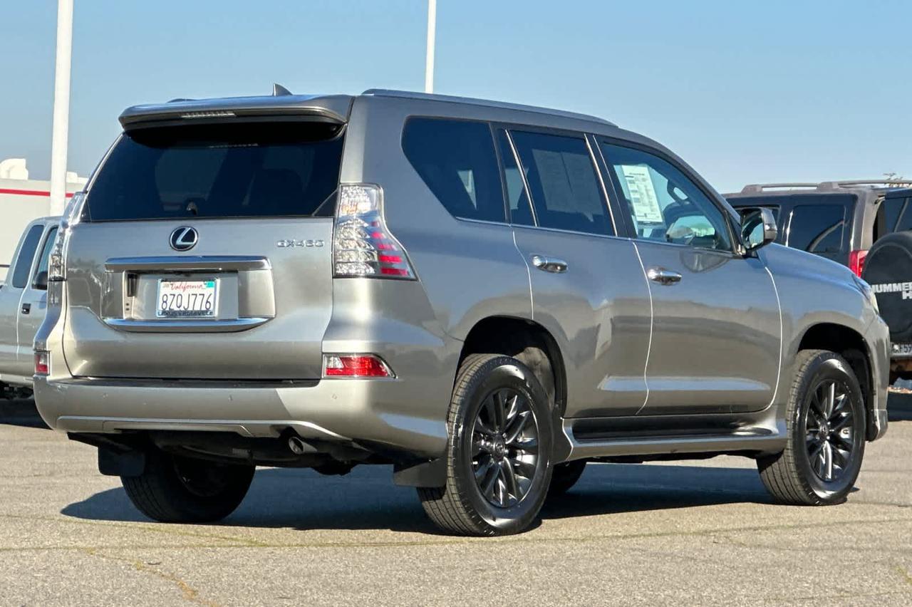 2022 Lexus GX Premium