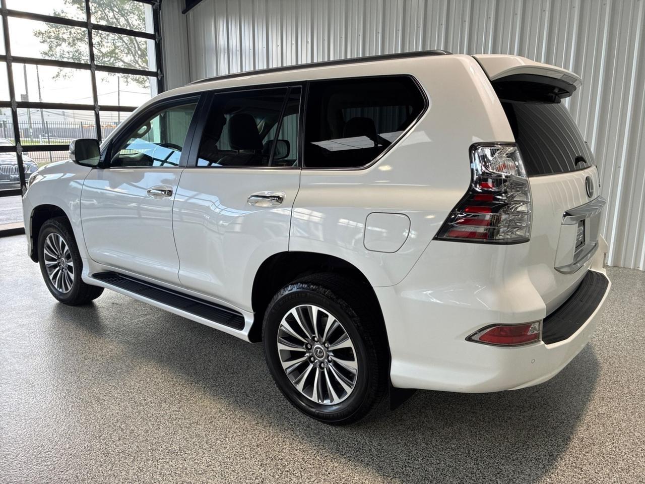 2022 Lexus GX460 Luxury, Off Road Pkg, ML Sound