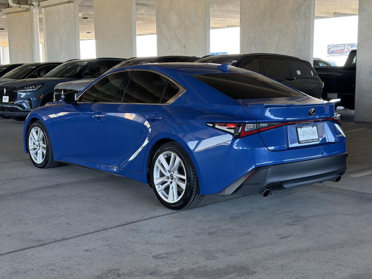 2022 Lexus IS 300