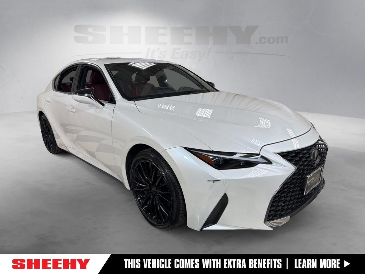 2022 Lexus IS