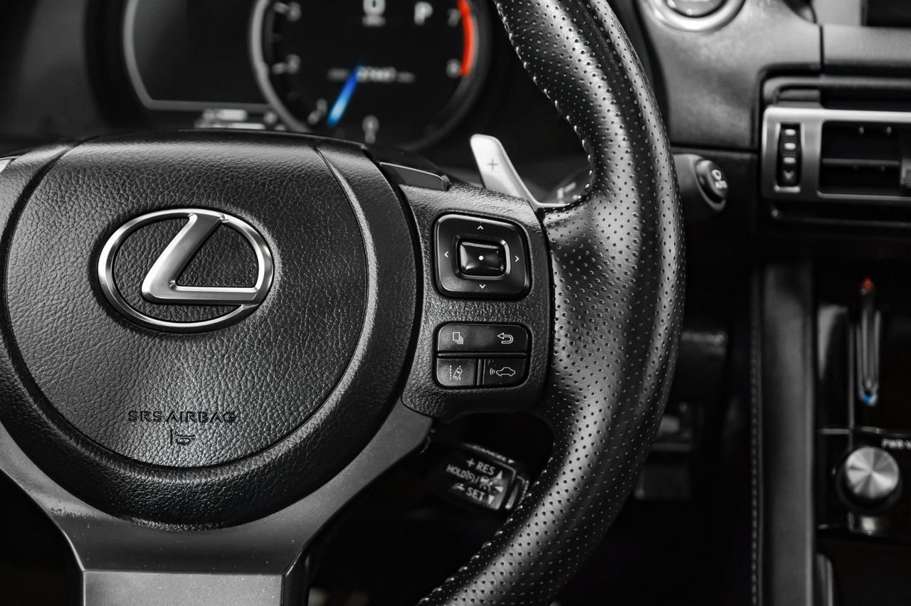 2022 Lexus IS 350 F SPORT AWD LEXUS SAFETY SYSTEM BLIND SPOT INTUITIVE PARKING ASS Carrollton TX