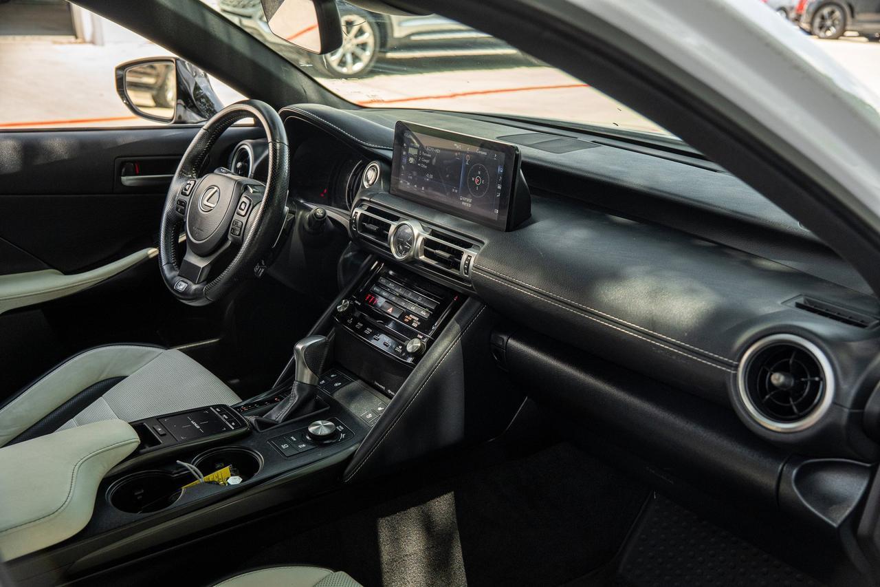 2022 Lexus IS 350 F SPORT  Selma TX