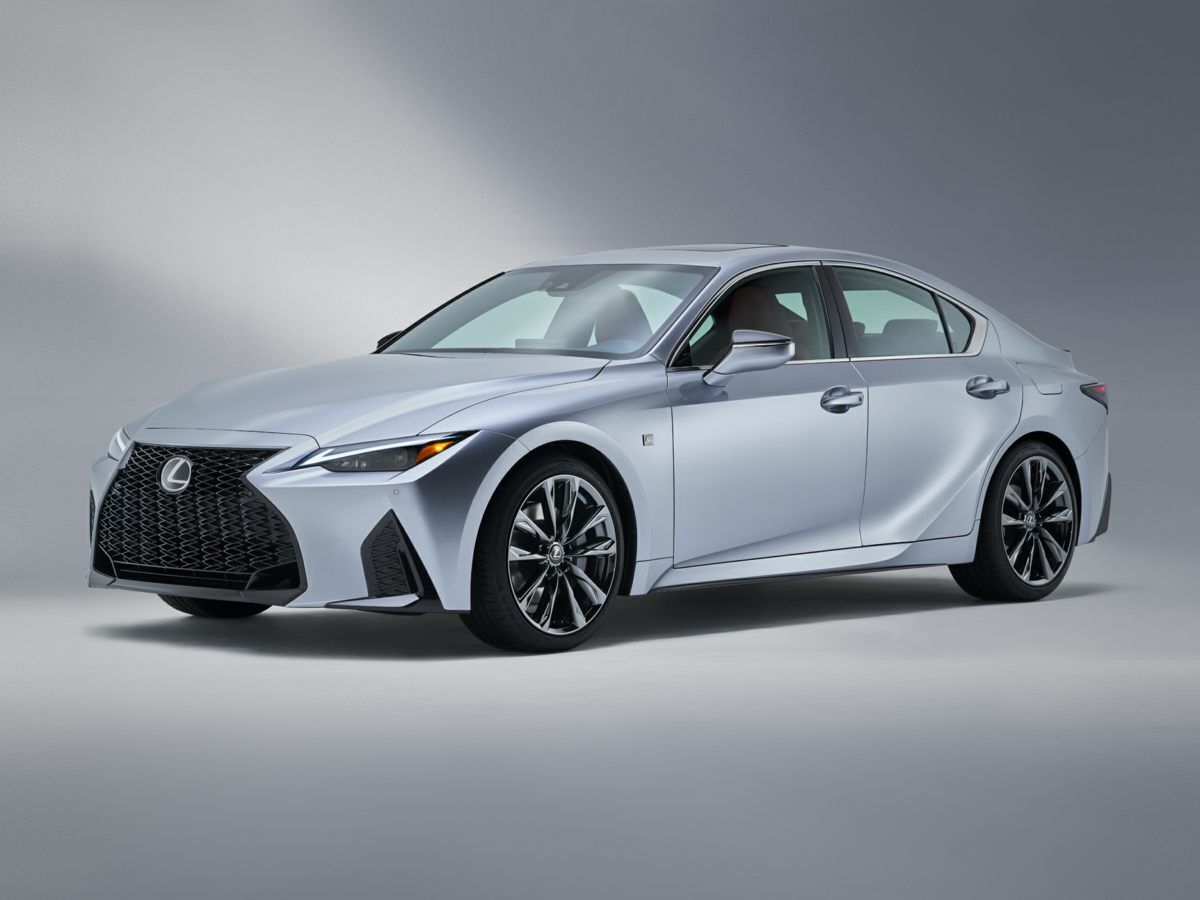 2022 Lexus IS