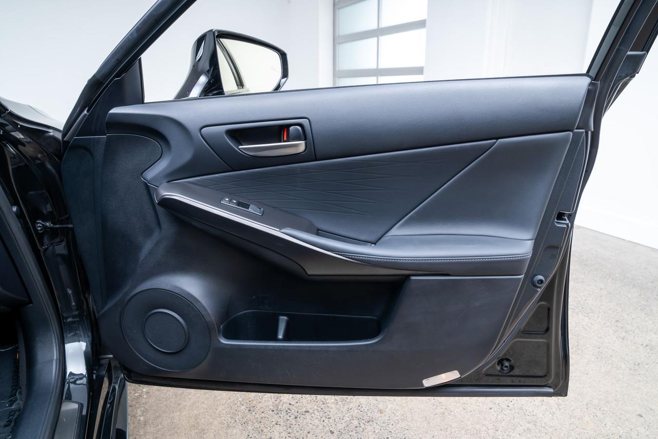 2022 Lexus IS 500 F SPORT Performance Mark Levinson Sound Ventilated Seats Portland OR