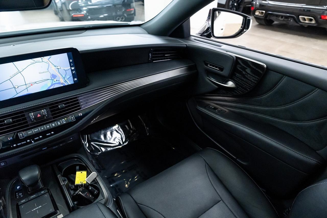 2022 Lexus LS 500 Base Vented Seats Moonroof Back-Up Camera Portland OR