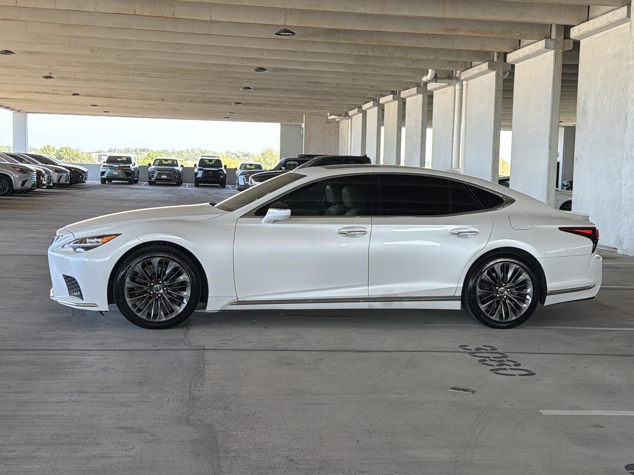 2022 Lexus LS 500