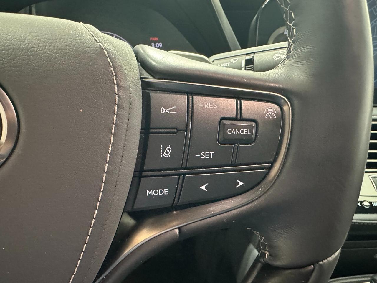 2022 Lexus LS 500h Houston TX