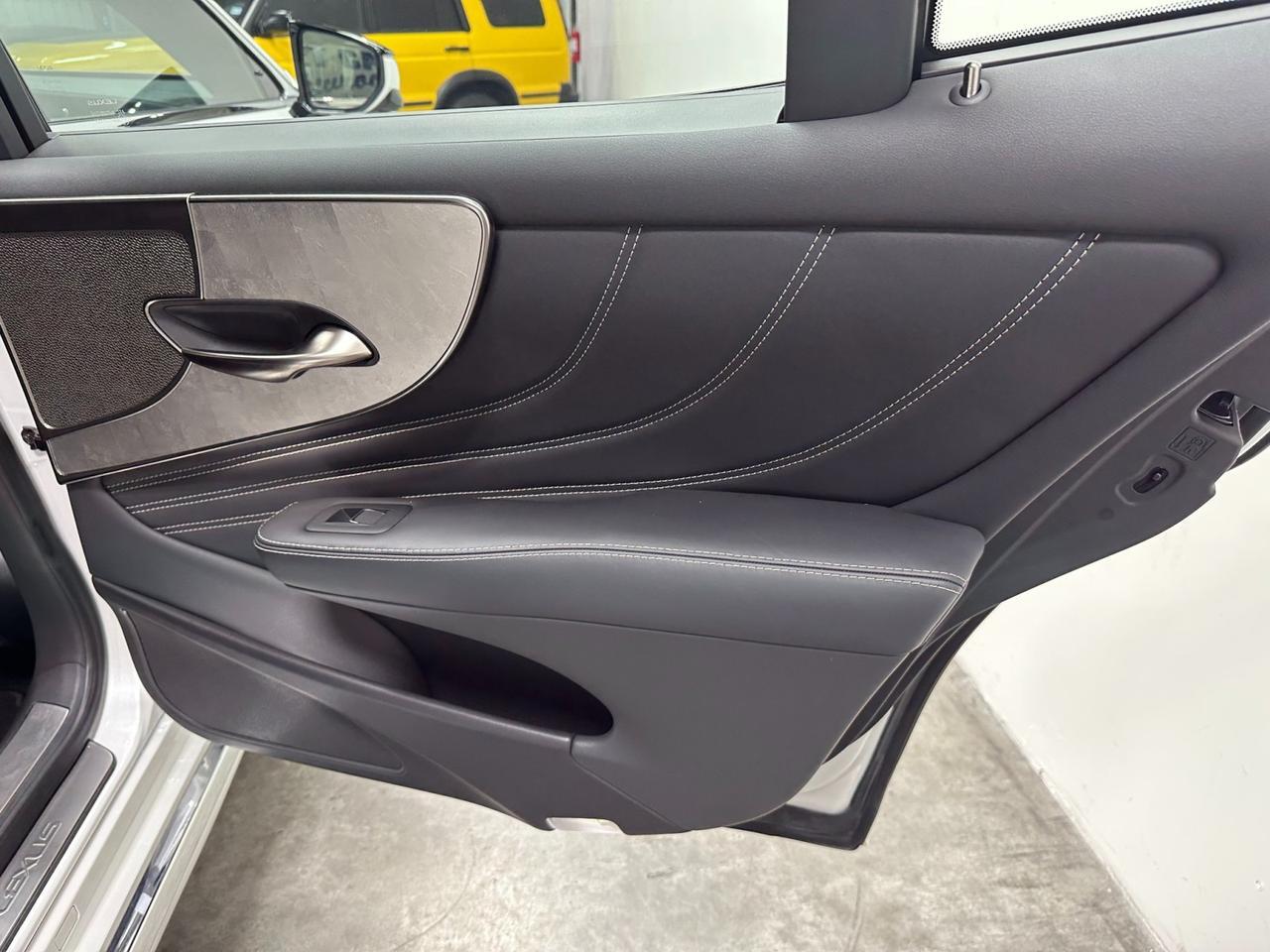 2022 Lexus LS 500h Houston TX