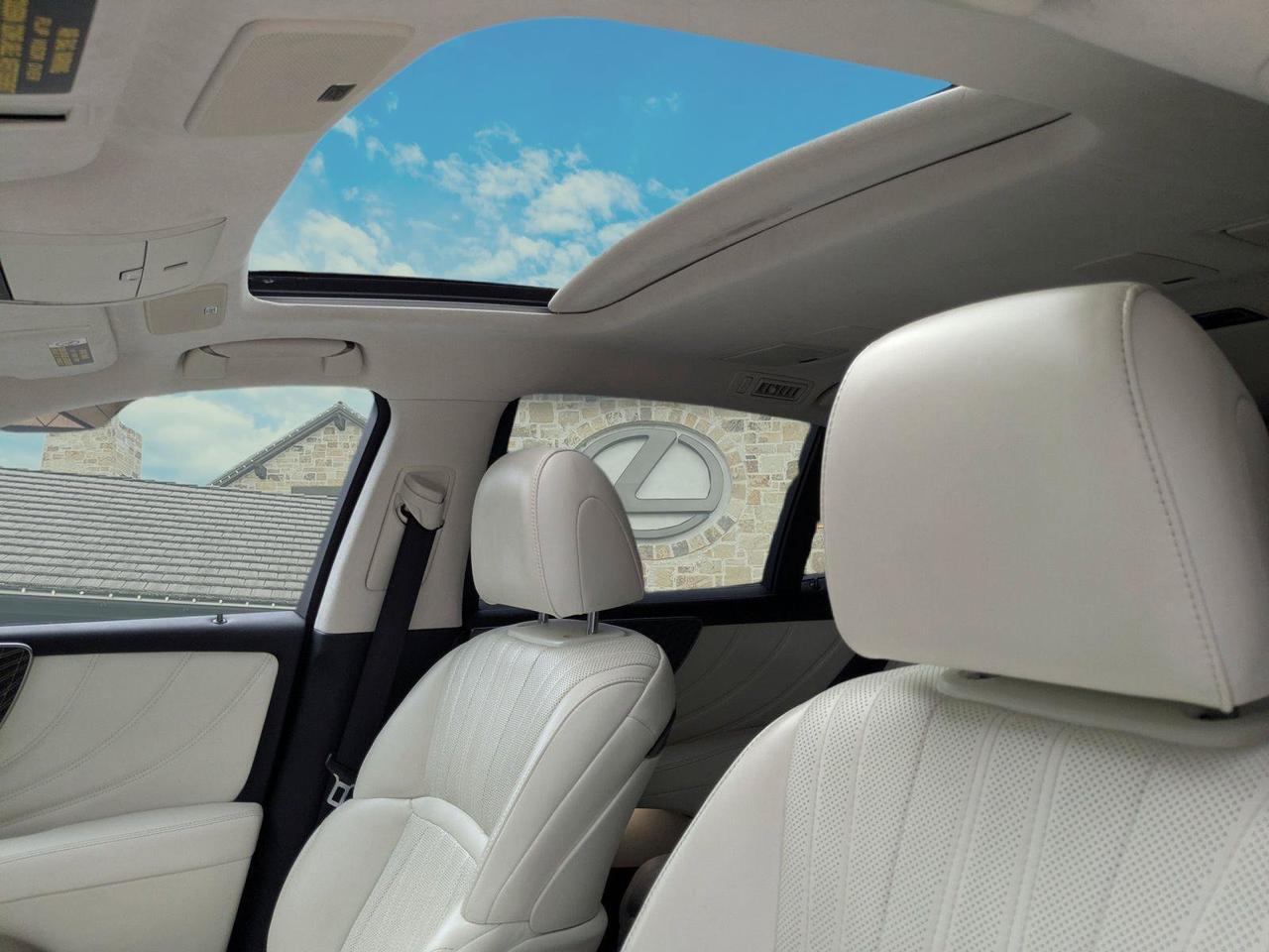 2022 Lexus LS 500h San Antonio TX