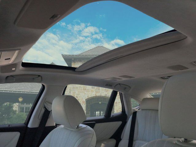 2022 Lexus LS 500h San Antonio TX