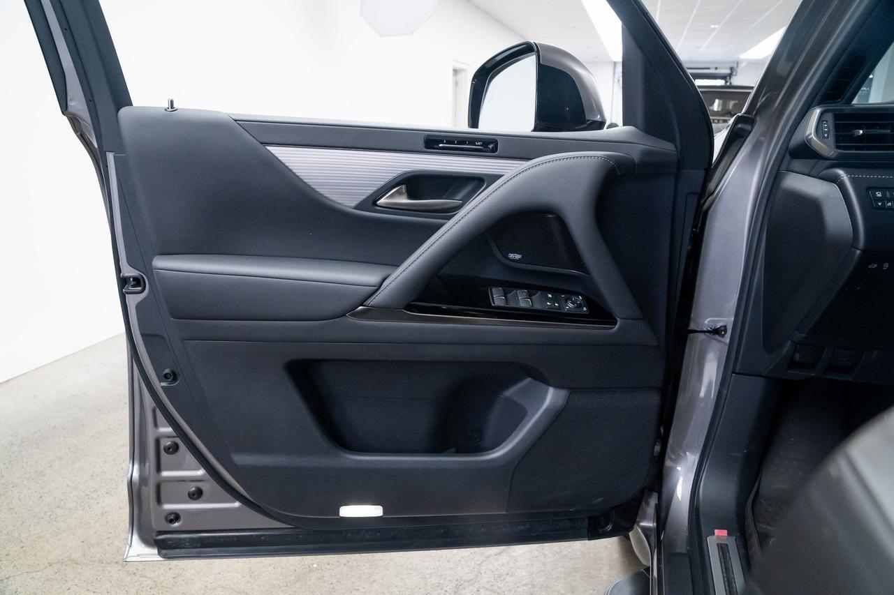 2022 Lexus LX 600 F SPORT 1 Owner F Sport Package Mark Levinson Sound Portland OR