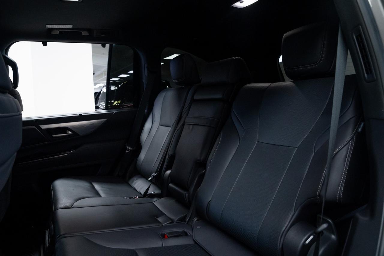 2022 Lexus LX 600 F SPORT 1 Owner F Sport Package Mark Levinson Sound Portland OR