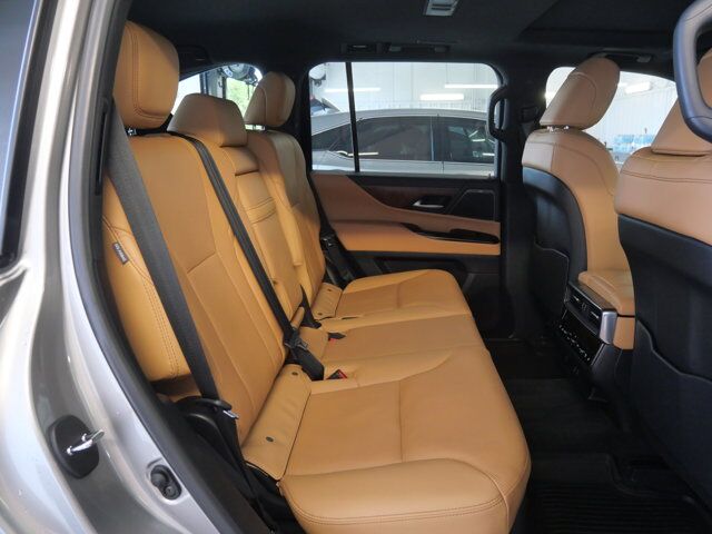 2022 Lexus LX 600 Premium San Juan TX