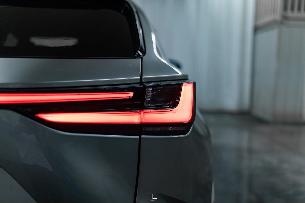 2022 Lexus NX 350 AWD F-Sport Leather Roof Nav BCam Red Deer AB