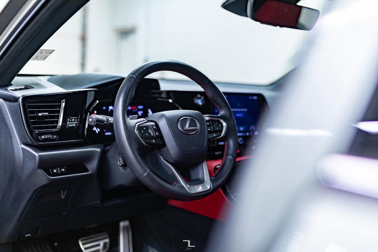 2022 Lexus NX 350 AWD F-Sport Leather Roof Nav BCam Red Deer AB