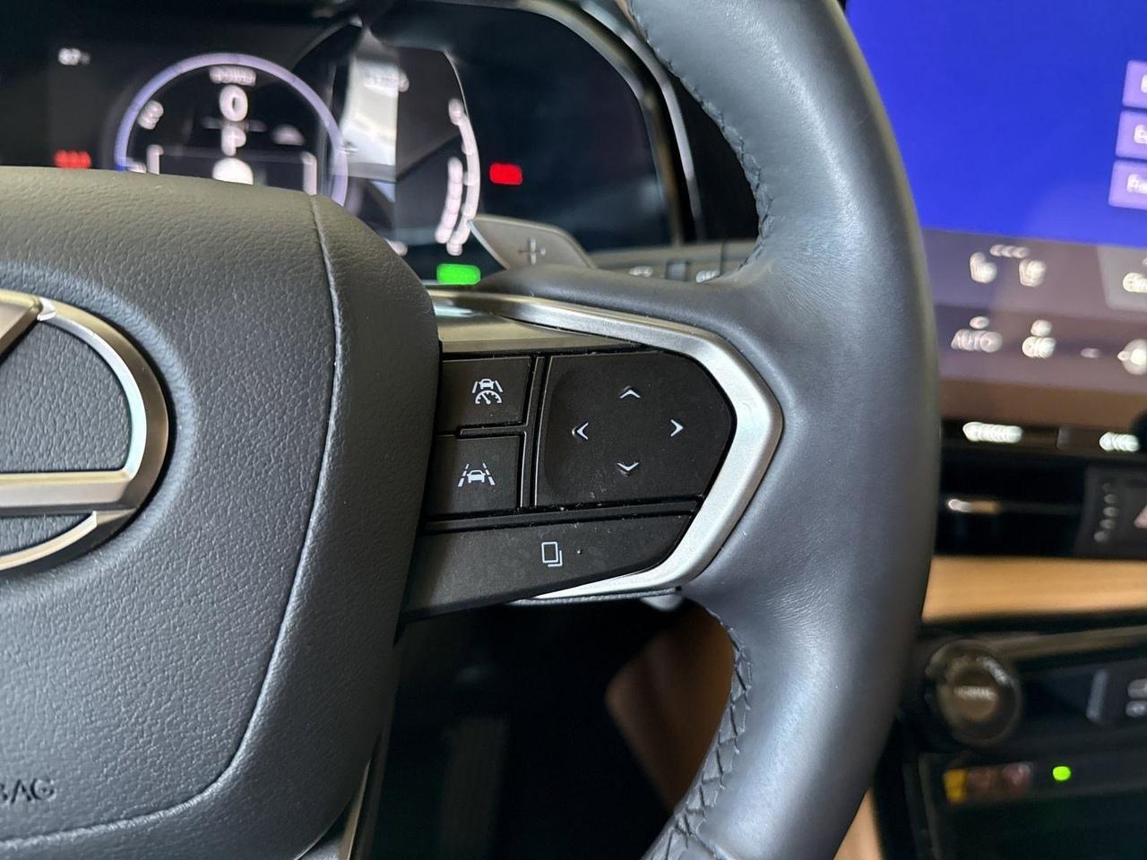 2022 Lexus NX 350h Luxury San Antonio TX