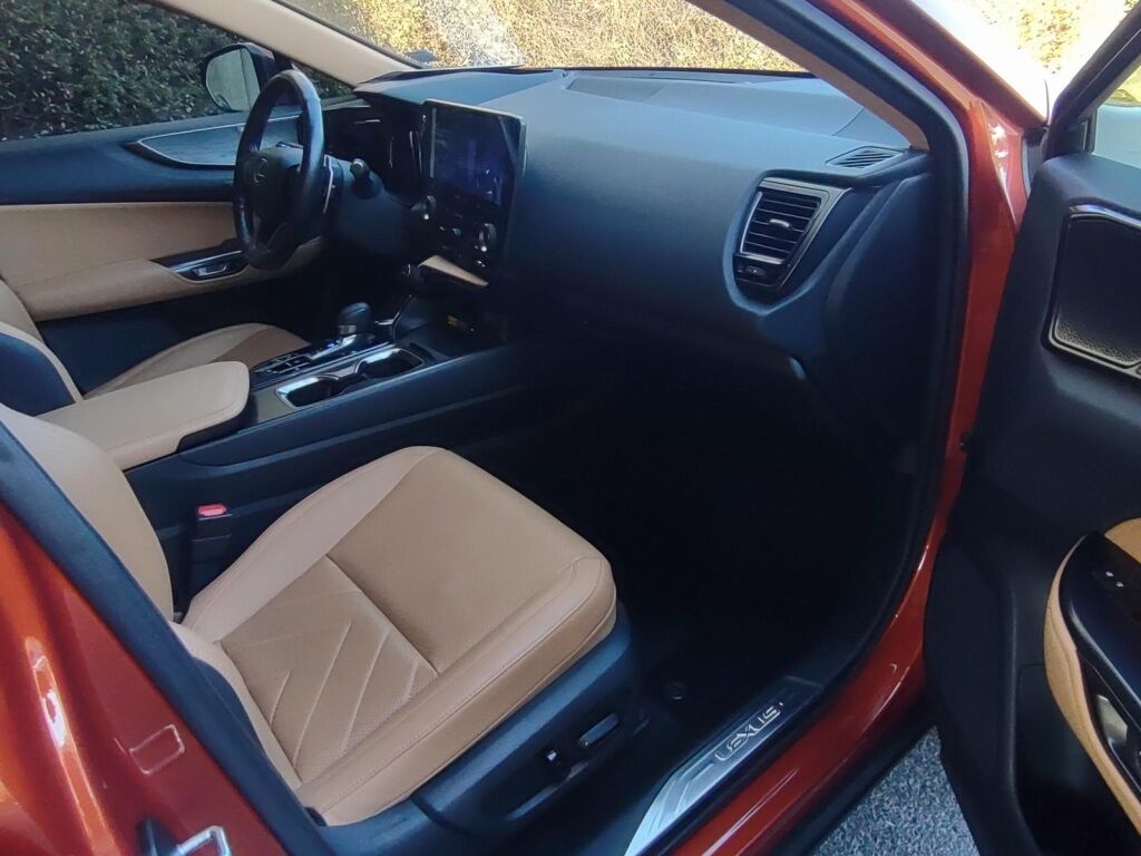 2022 Lexus NX 350h Luxury Richmond VA