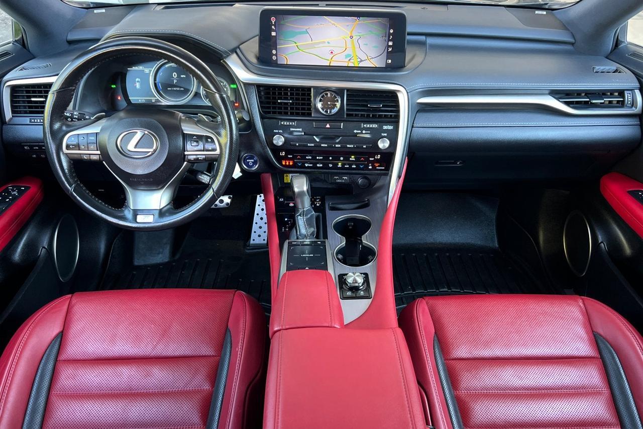 2022 Lexus RX 450h F SPORT Handling