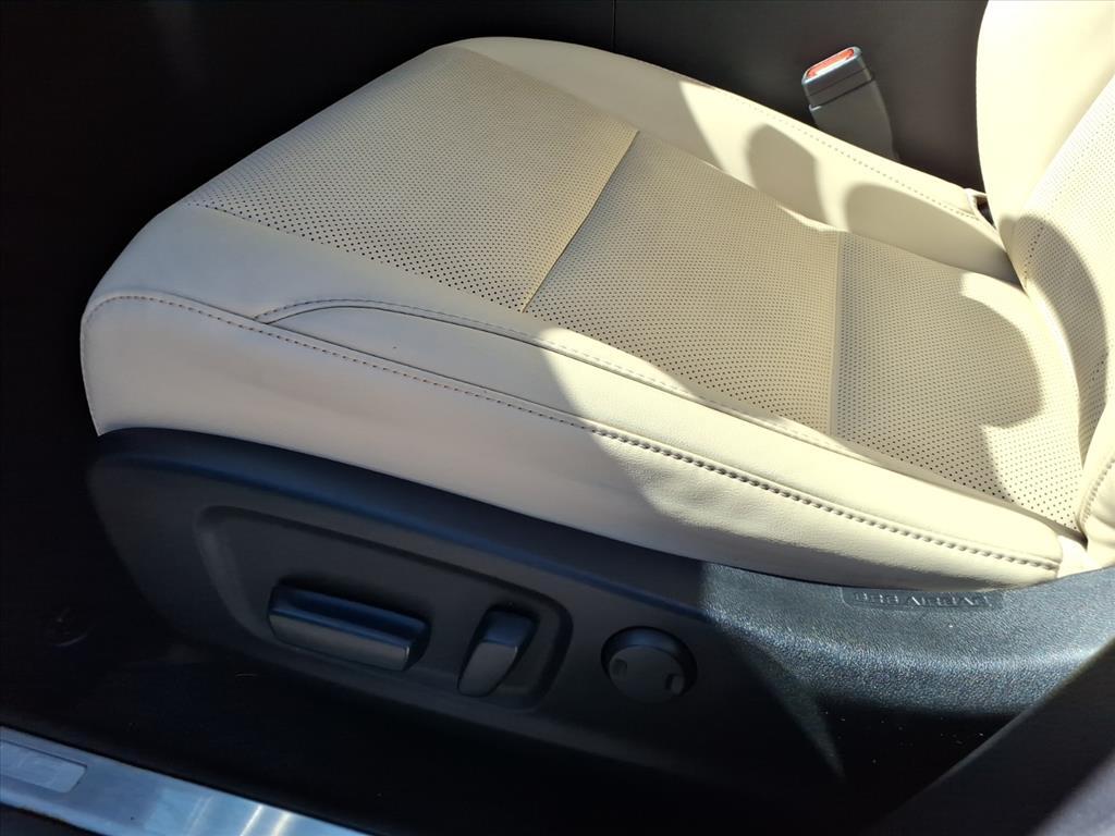 2022 Lexus RX 450hL . Roanoke VA