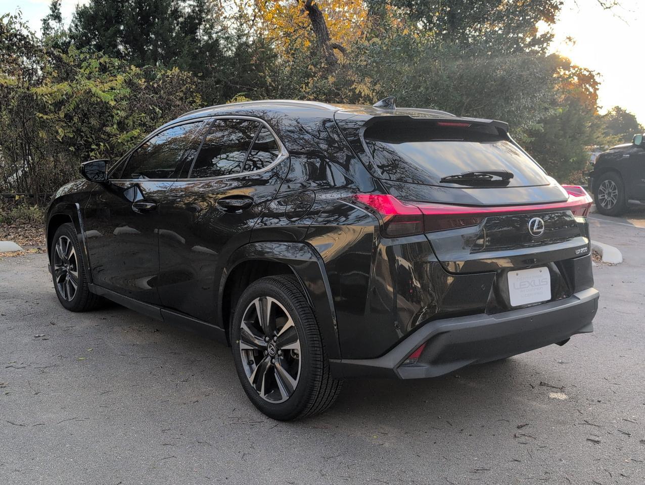2022 Lexus UX 200