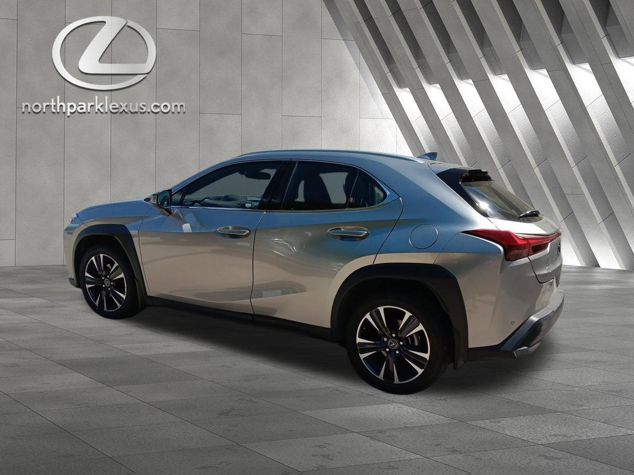 2022 Lexus UX 200