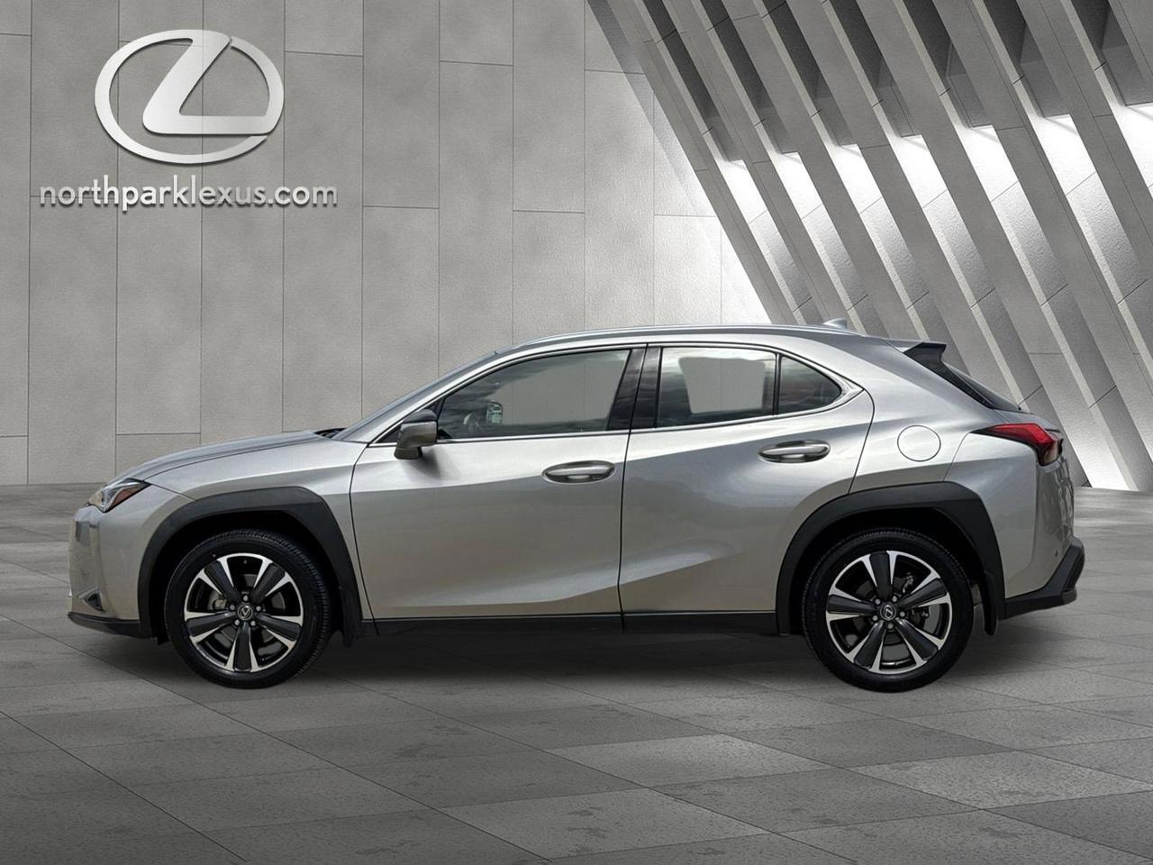 2022 Lexus UX 200