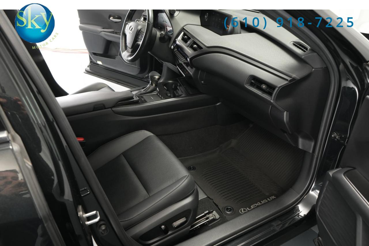 2022 Lexus UX 250h AWD UX 250h West Chester PA