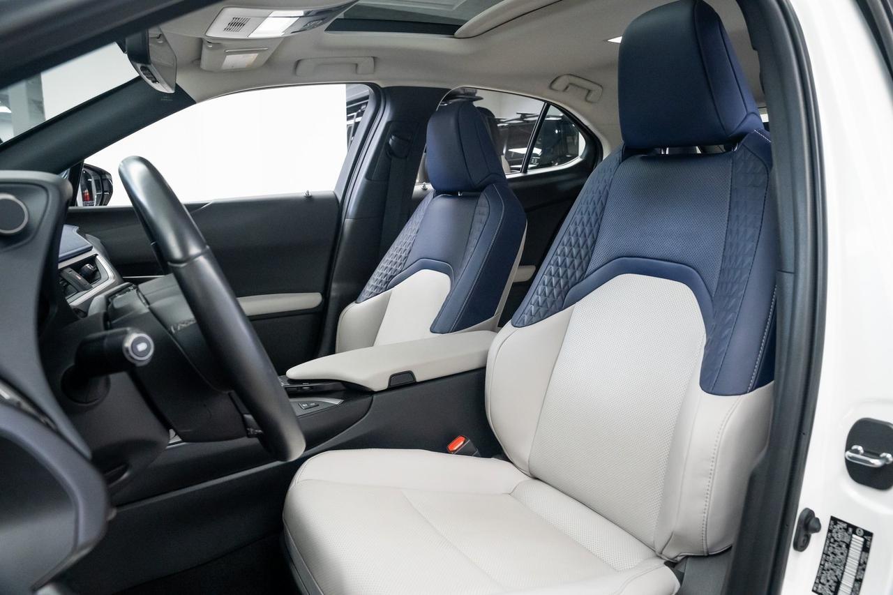 2022 Lexus UX 250h Base Vented Seats Premium Package Portland OR