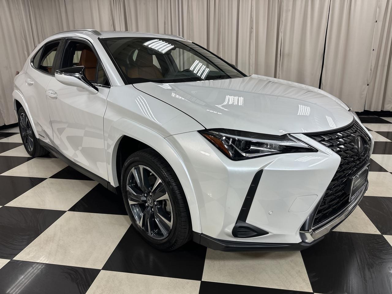 2022 Lexus UX 250h Base