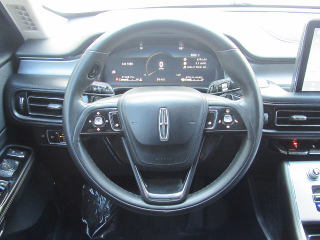 2022 Lincoln Aviator photo 27