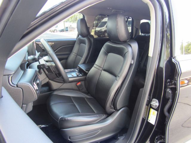 2022 Lincoln Aviator Livery Plano TX