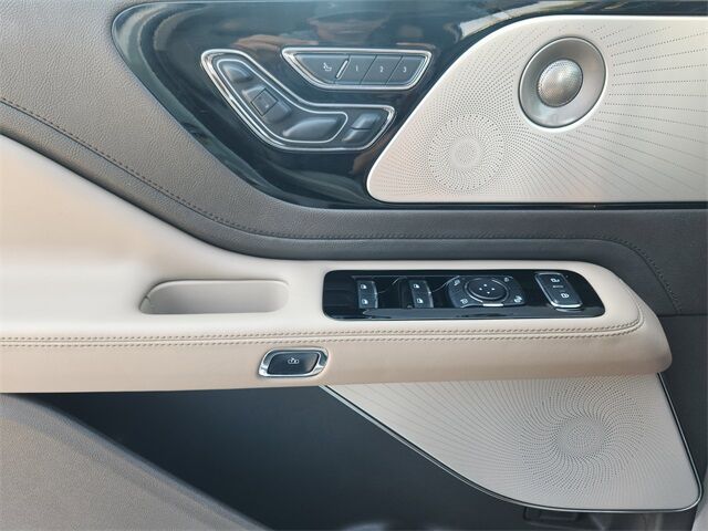 2022 Lincoln Aviator Plug-In Hybrid Grand Touring Grapevine TX