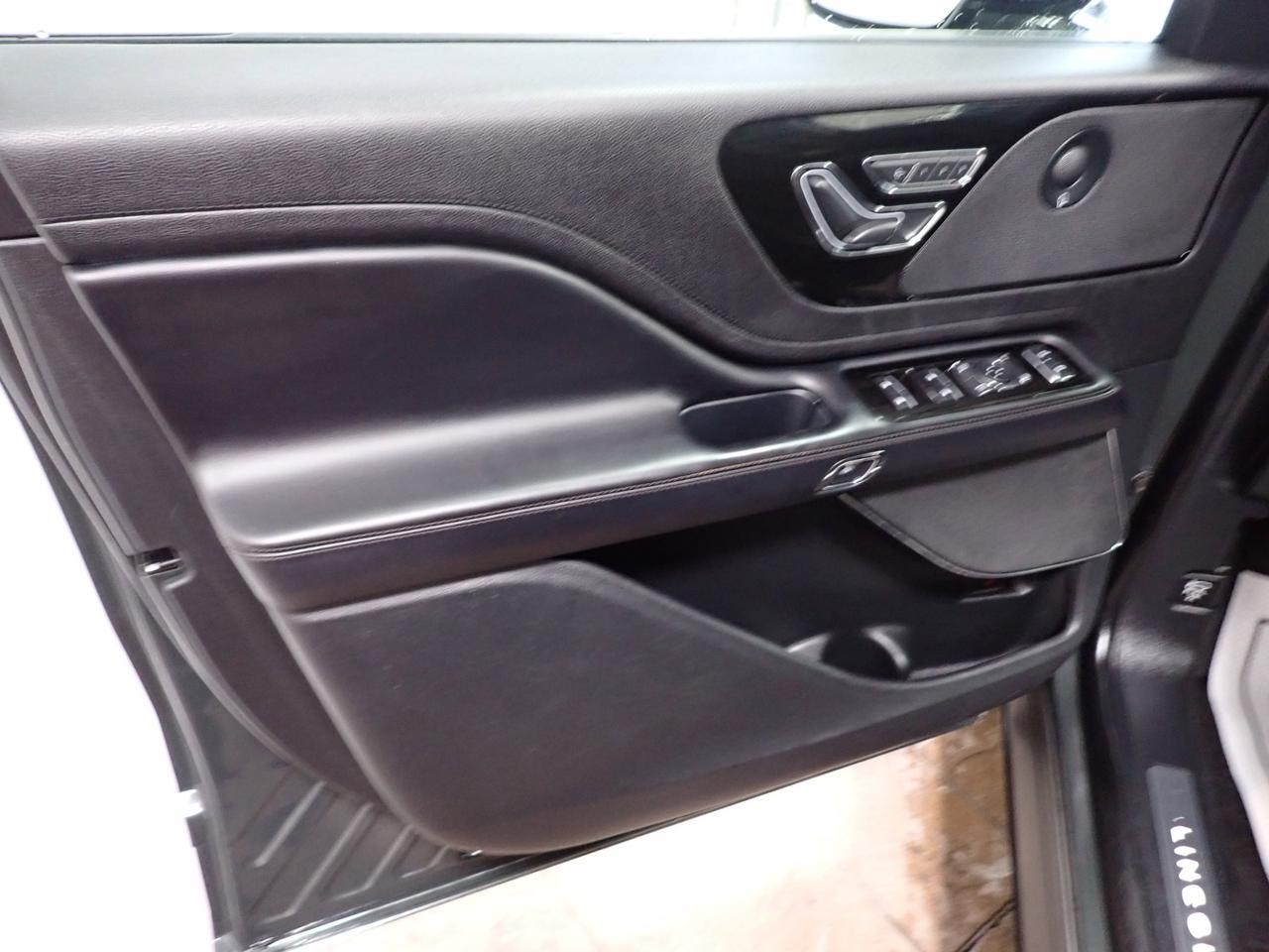 2022 Lincoln Aviator Reserve AWD LEATHER NAVI SUNROOF BUCKET SEATS Listowel ON