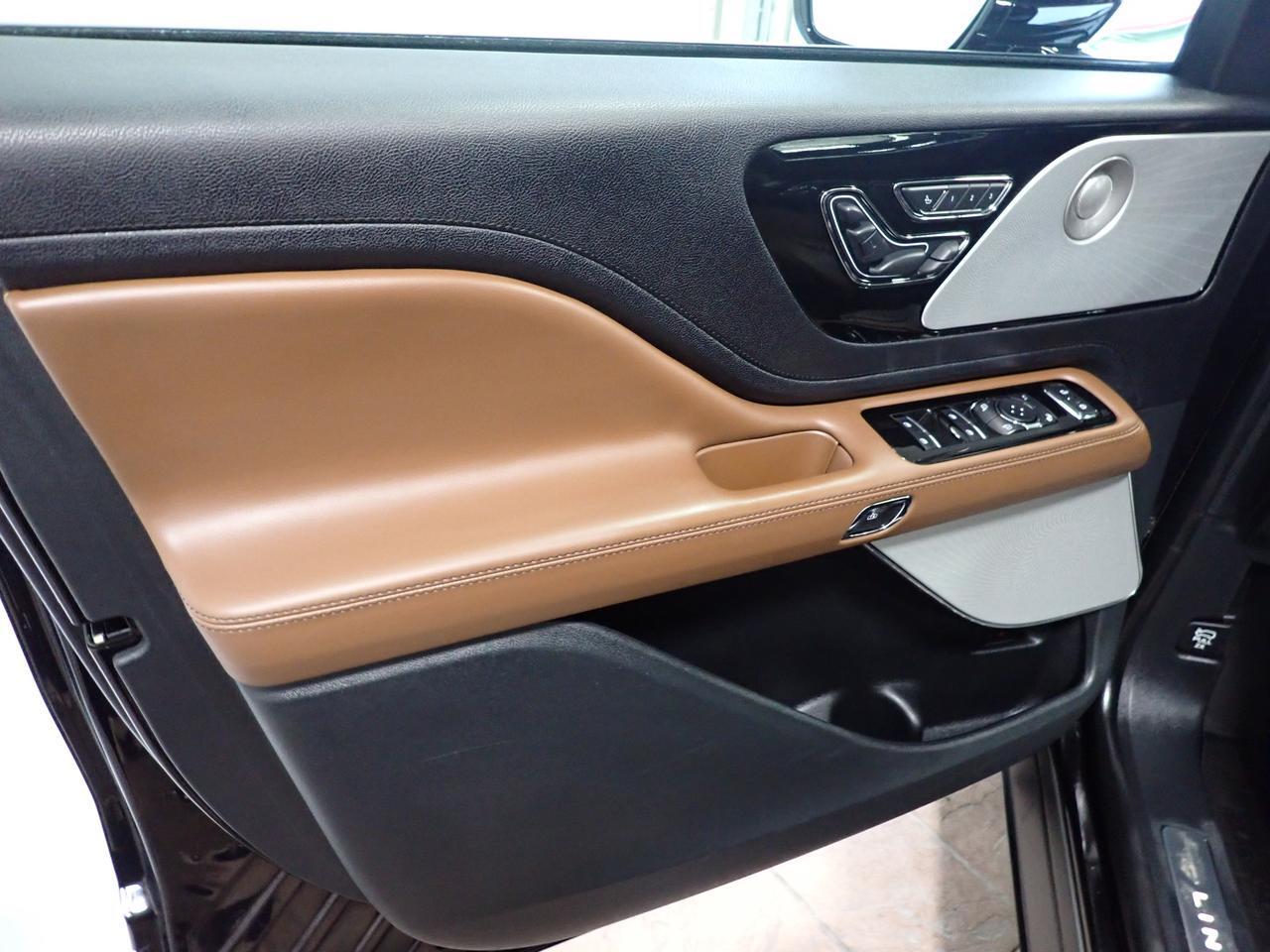 2022 Lincoln Aviator Reserve AWD  LEATHER NAVI SUNROOF BUCKET SEATS Listowel ON