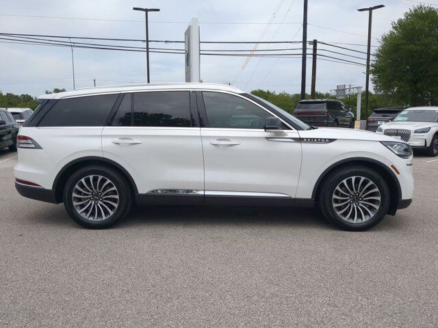 2022 Lincoln Aviator Reserve