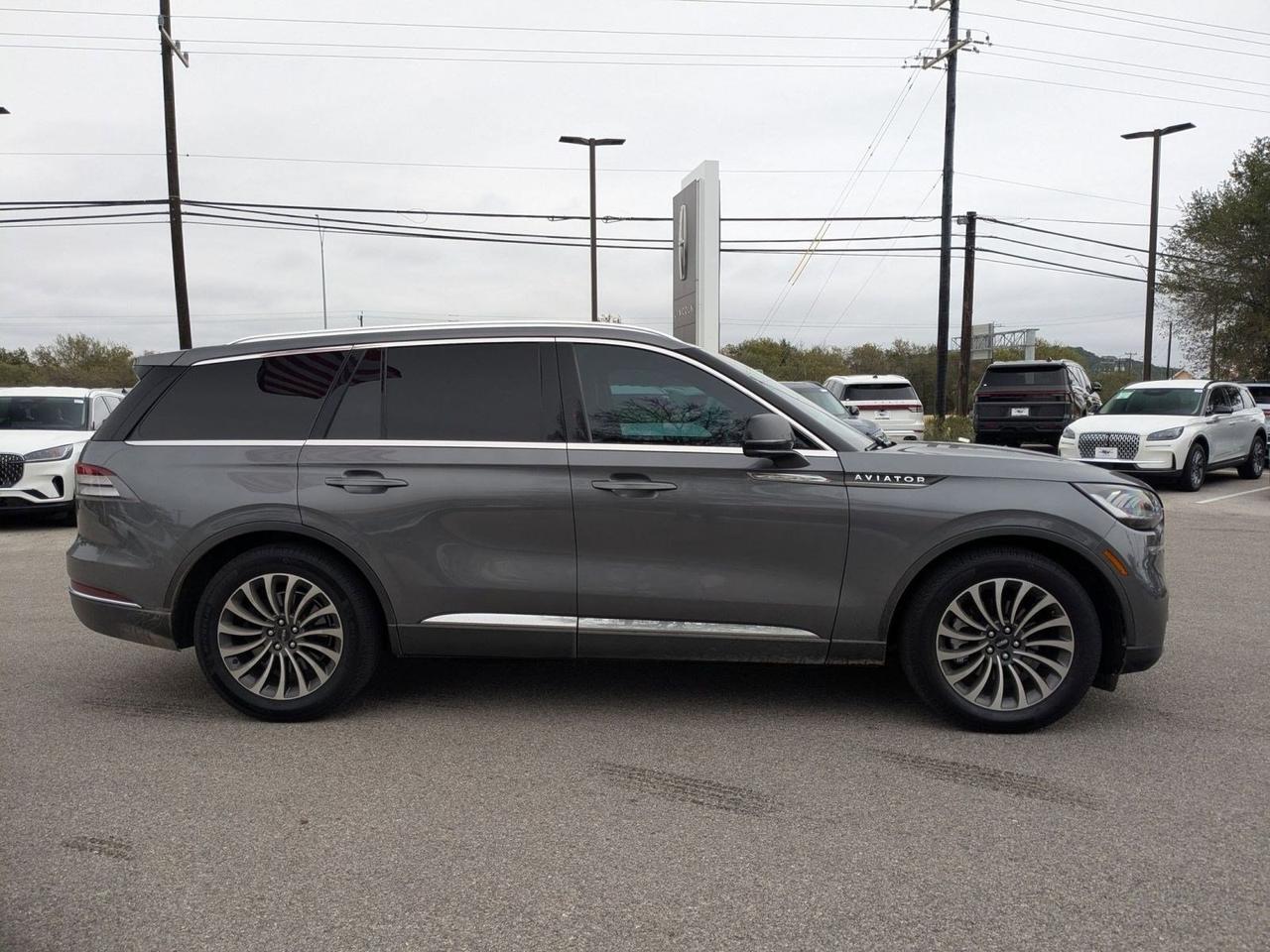 2022 Lincoln Aviator Reserve