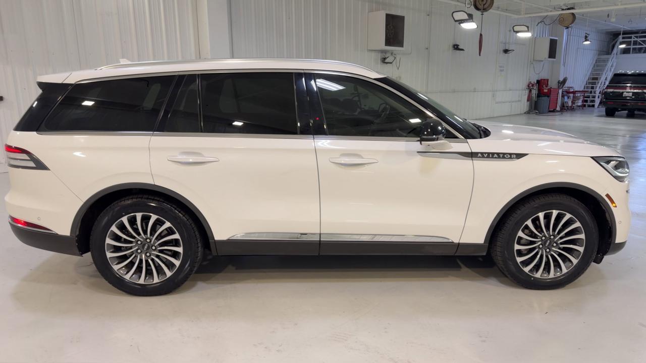 2022 Lincoln Aviator Reserve
