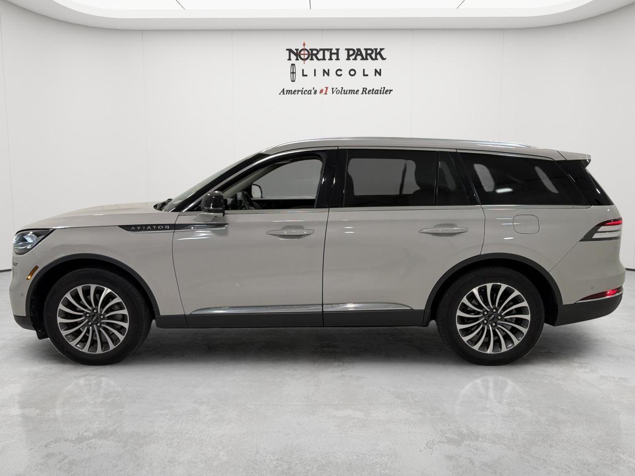 2022 Lincoln Aviator Reserve