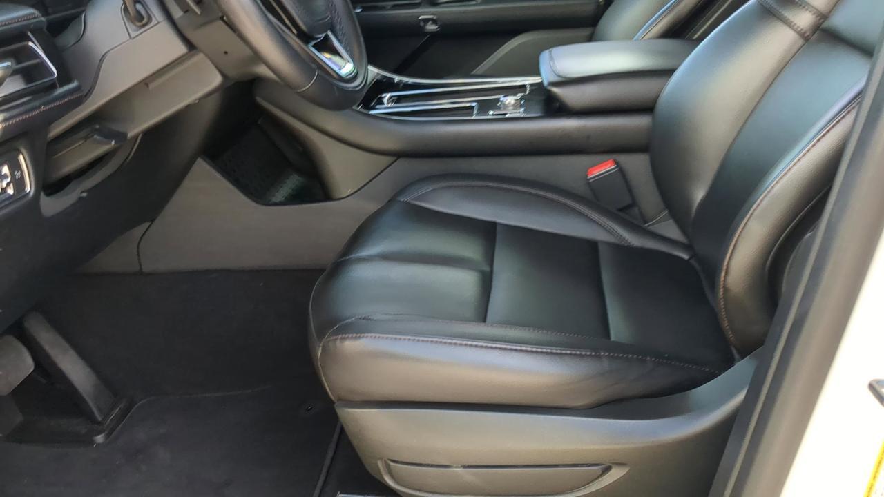 2022 Lincoln Aviator Standard