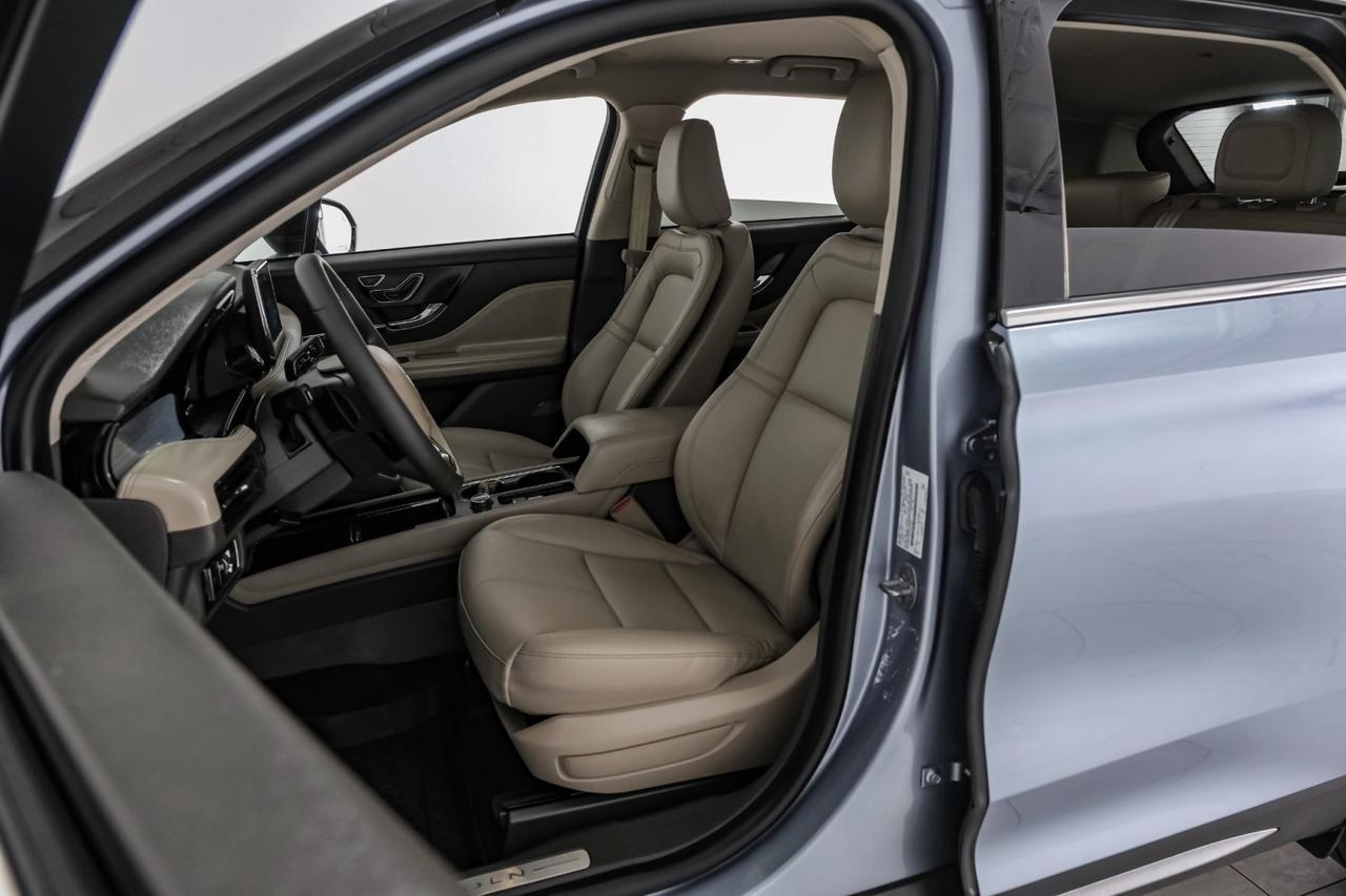 2022 Lincoln Corsair STANDARD BLIND SPOT ASSIST LANE KEEP ASSIST LEATHER HEATED SEATS Carrollton TX