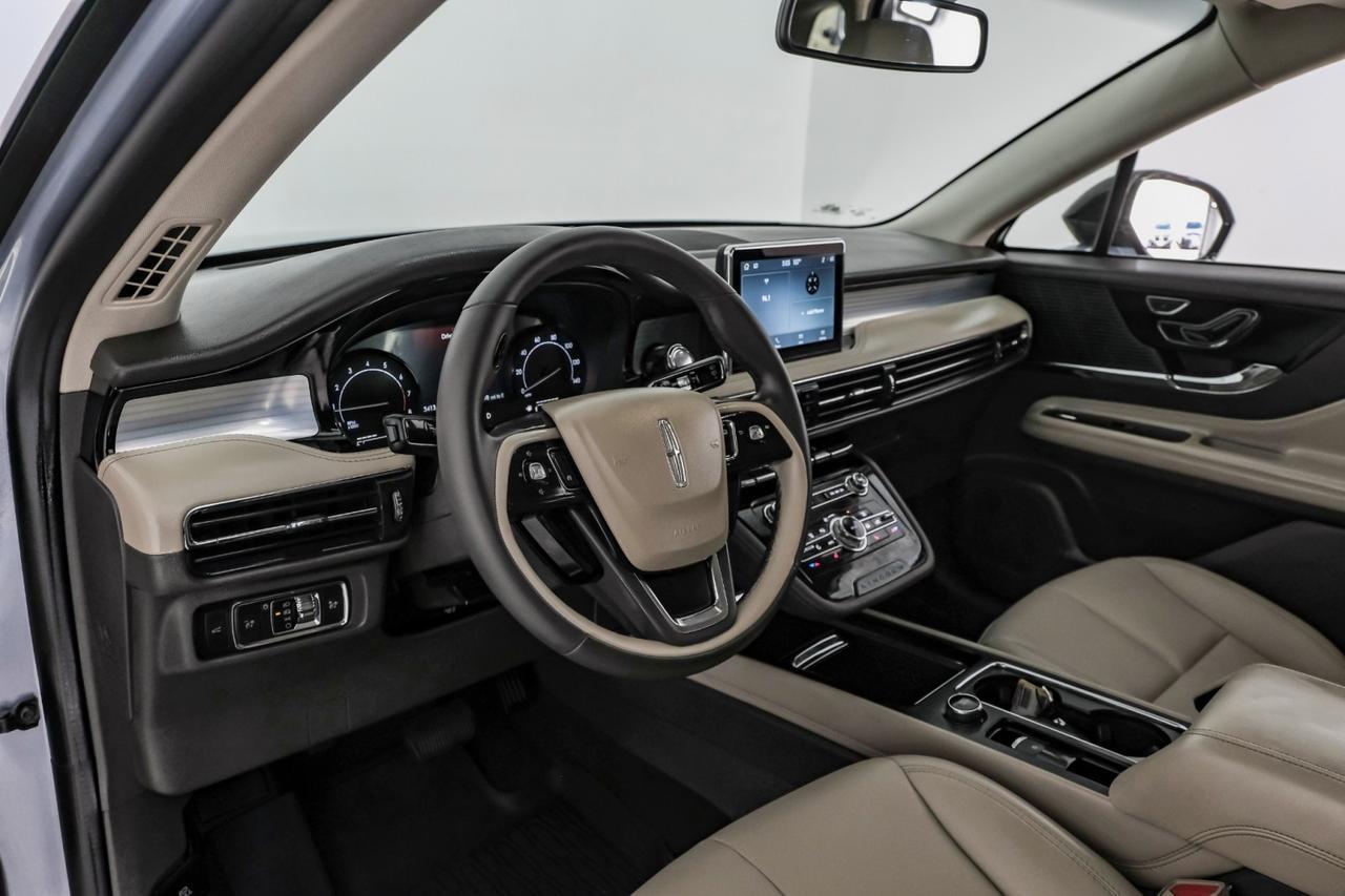 2022 Lincoln Corsair STANDARD BLIND SPOT ASSIST LANE KEEP ASSIST LEATHER HEATED SEATS Carrollton TX
