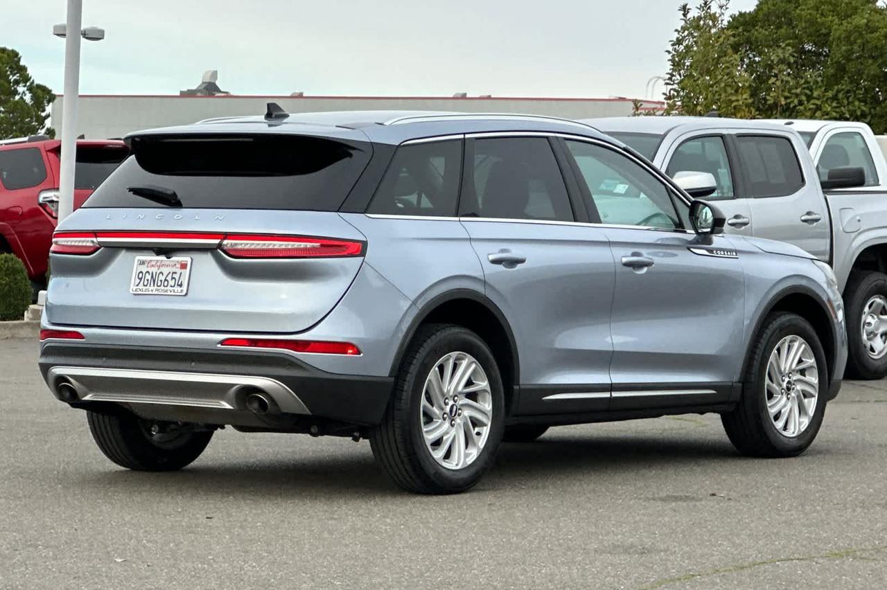 2022 Lincoln Corsair Standard