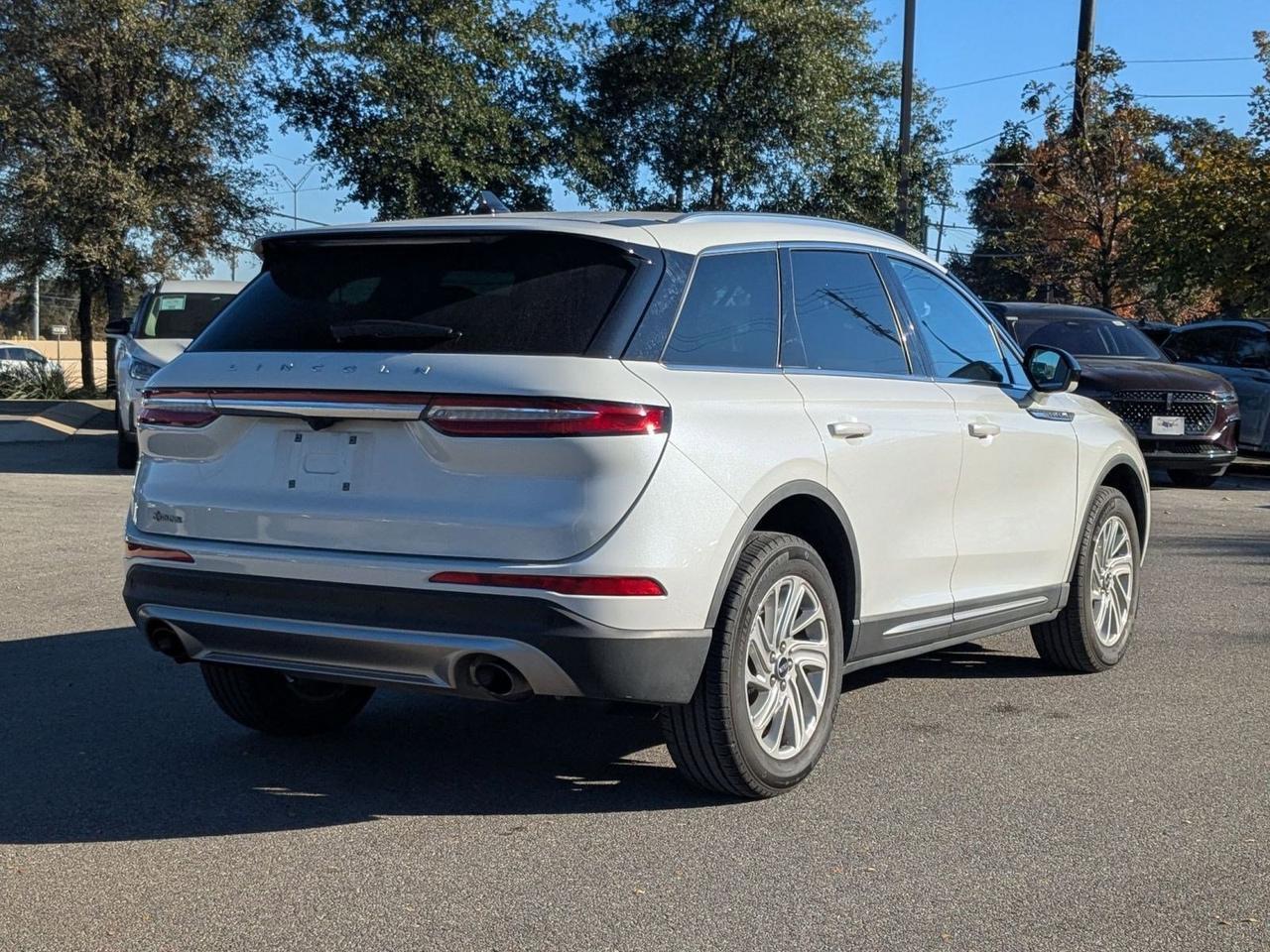 2022 Lincoln Corsair Standard