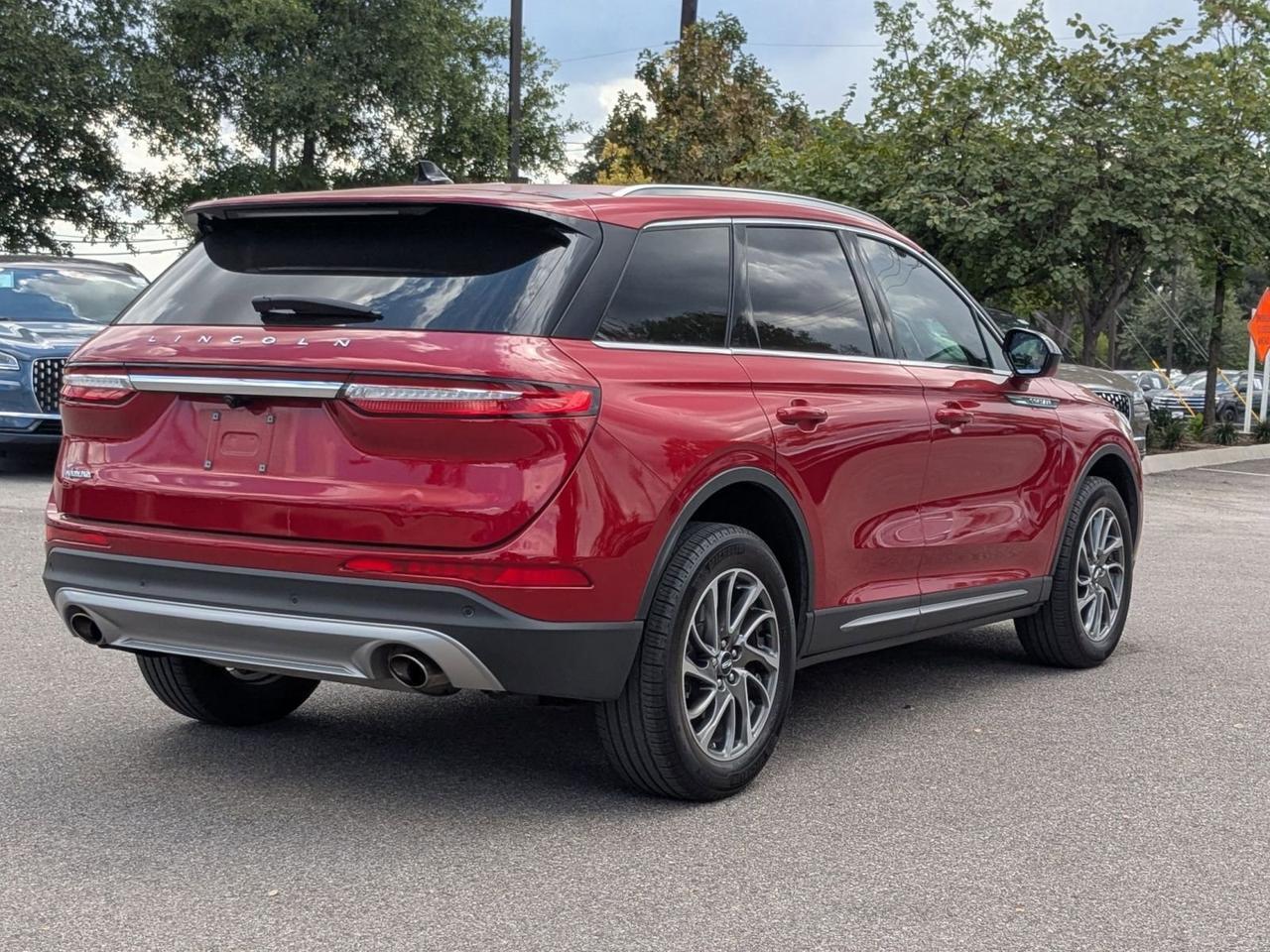 2022 Lincoln Corsair Standard