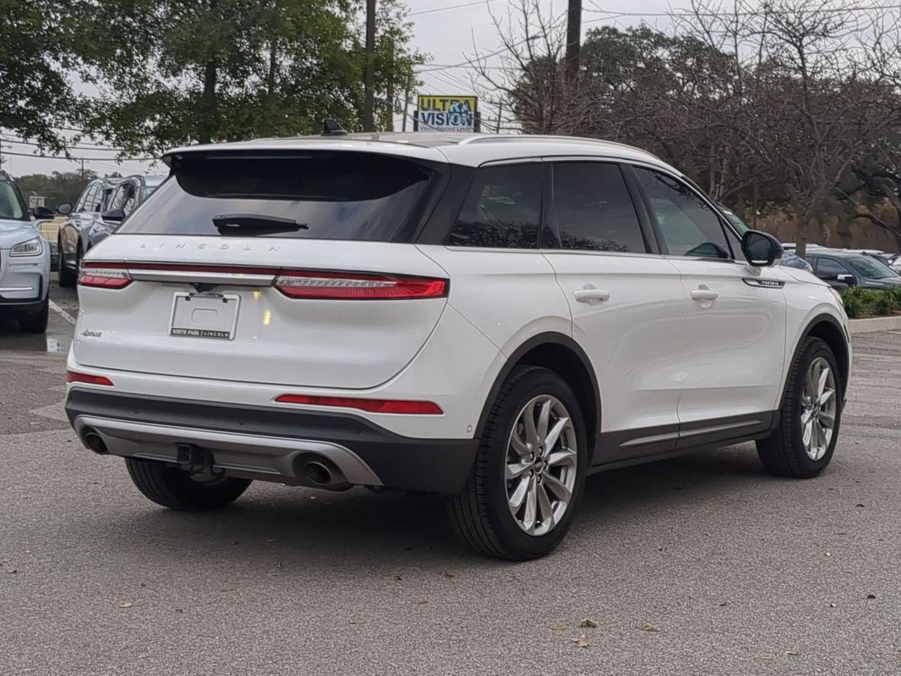 2022 Lincoln Corsair Standard